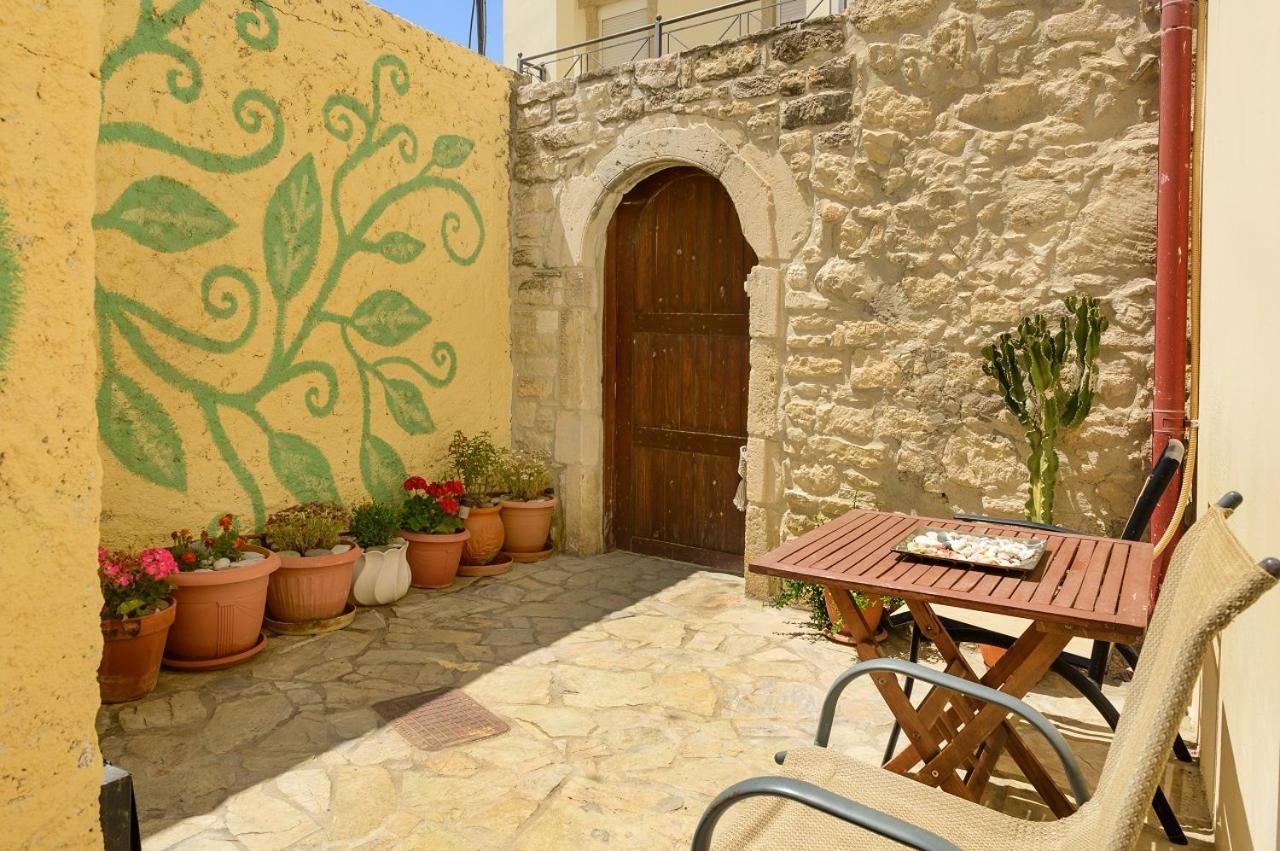 Kamilari Filoxenia Villa Dış mekan fotoğraf